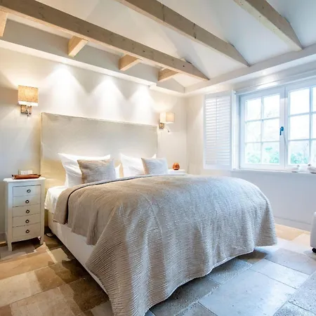 Traum-landhaus-terpstich-5000-qm-refugium-urlaub-in-morsum-sylt-vom-feinsten Feriehus *